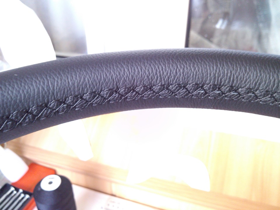 Перетяжка руля кожей для Subaru Outback — Lada Приора седан, 1,6 л ...