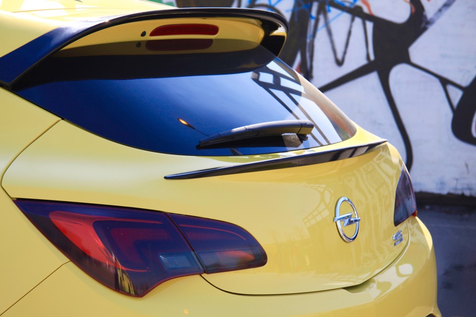 Фото в бортжурнале Opel Astra J GTC