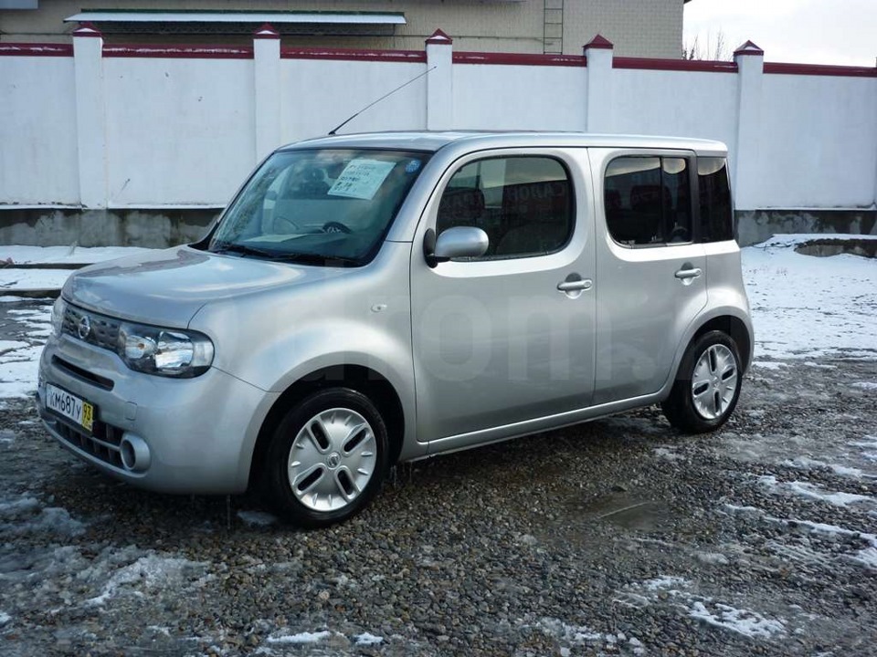 Nissan Cube z12 модель