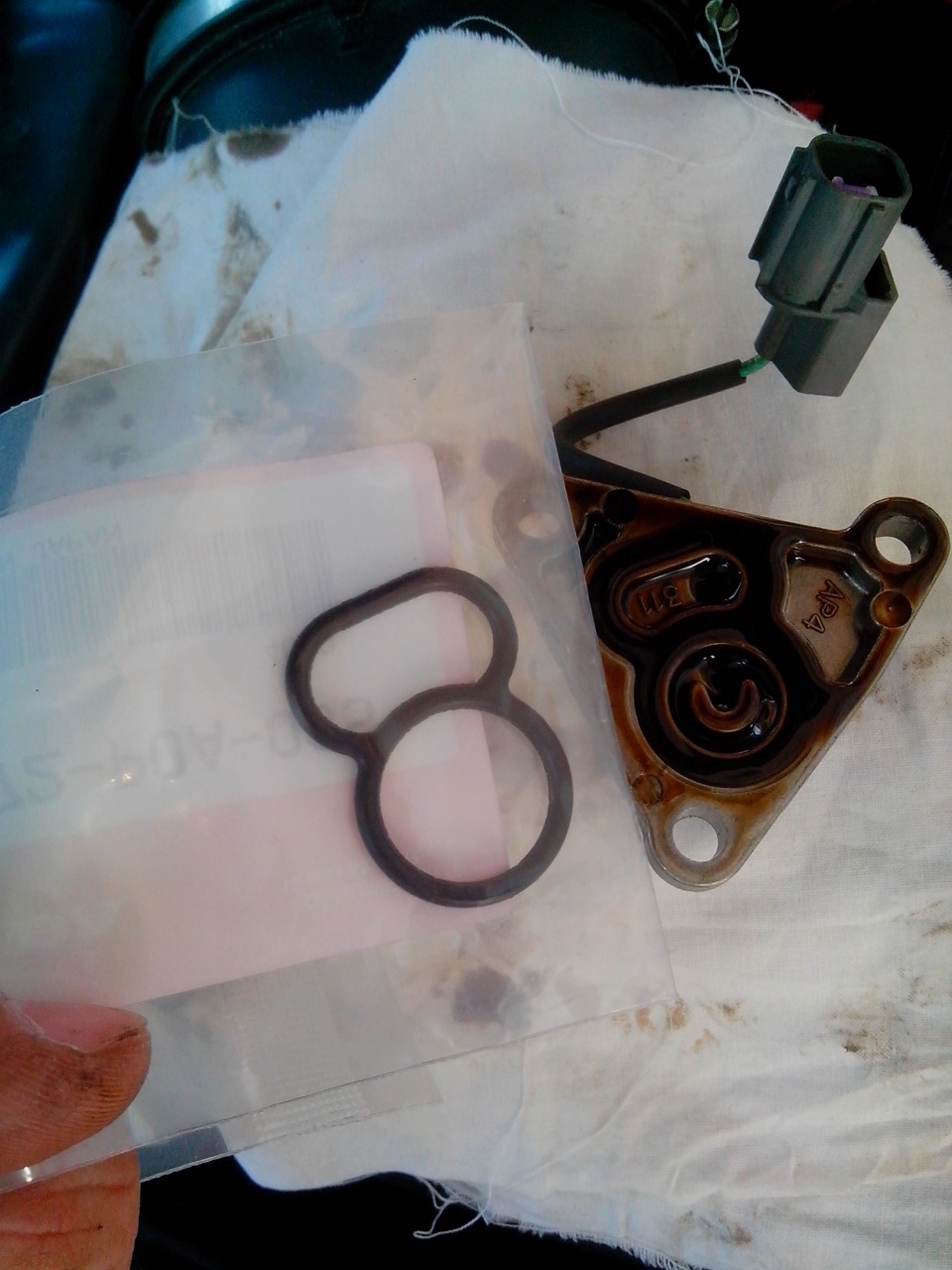 Потекли сопли или устраняем течь клапана VTEC — Honda Accord (6G), 1,8 ...