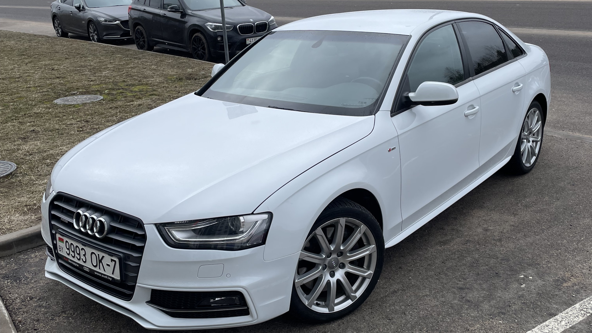 Audi A4 (B8) 2.0 бензиновый 2012 | белый на DRIVE2