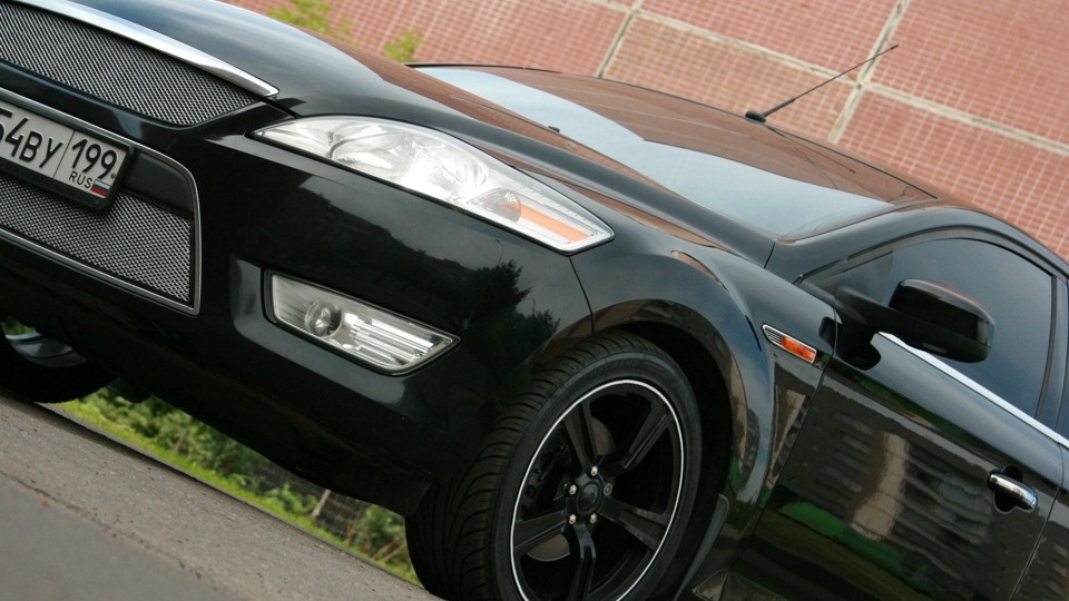 Ford Mondeo Black Shark