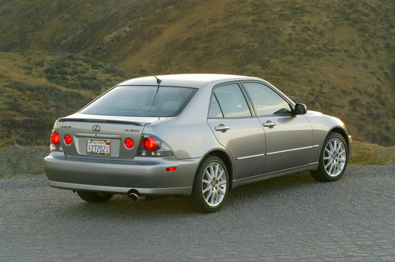 5 2003 года. Лексус is300. Lexus is 300 2005. Лексус is300 2005. Lexus is 300.