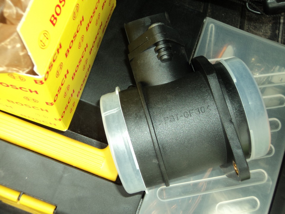 Замена ДМРВ и ДПДЗ — Lada Калина хэтчбек, 1,6 л, 2007 года | своими ...