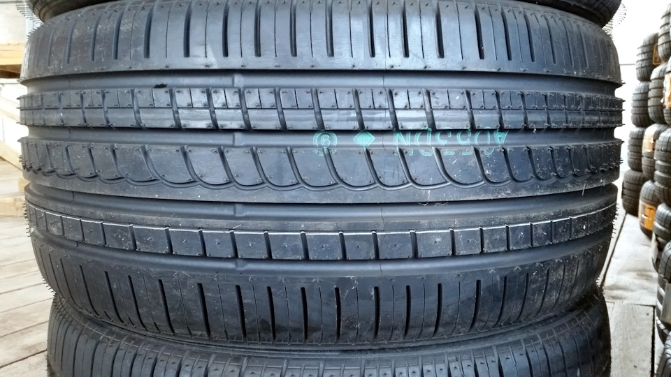 Zero rosso. 295/40 R20. 295/35r21 Pirelli p Zero 107y (n1). Pirelli p Zero 275/35 r21 103y. Pirelli p Zero 295/35 r20 105y.