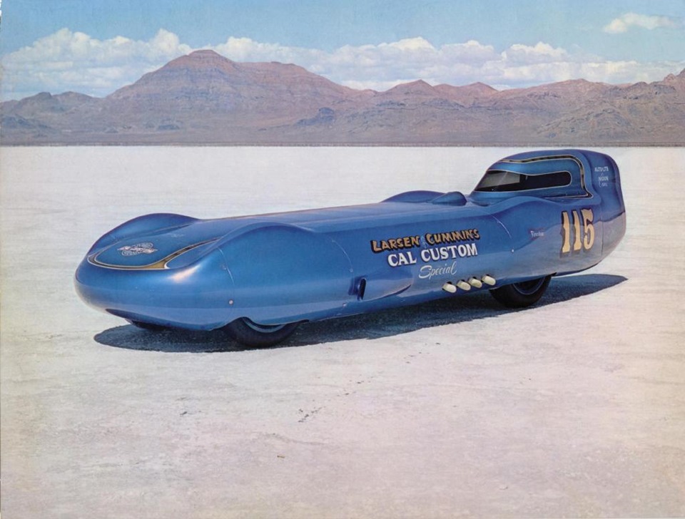 Автомобиль lm2 Streamliner