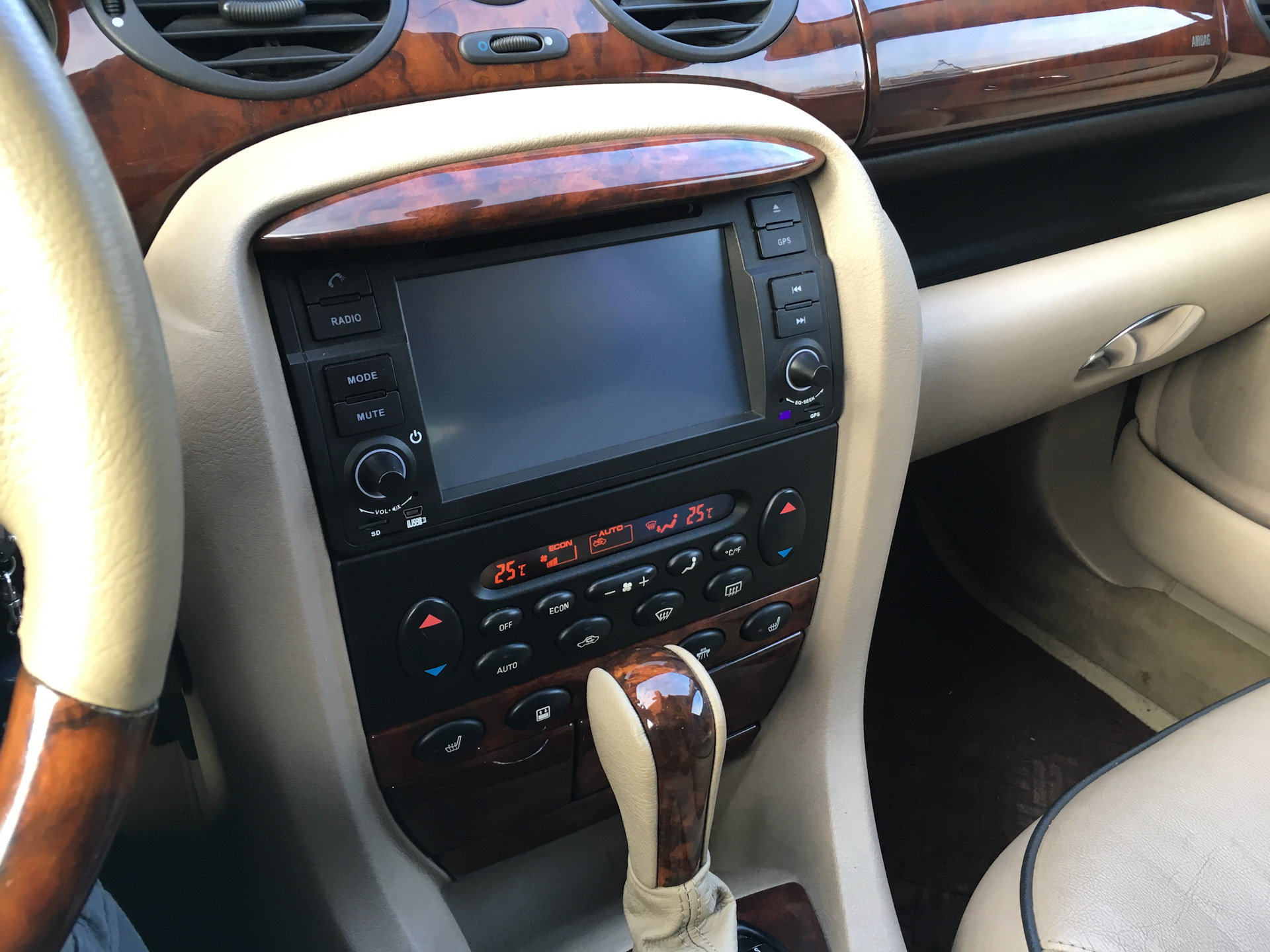 магнитола 2 din в ровер 75. магнитола ровер 75. магнитола ровер. магнитола ровер. магнитола ровер.