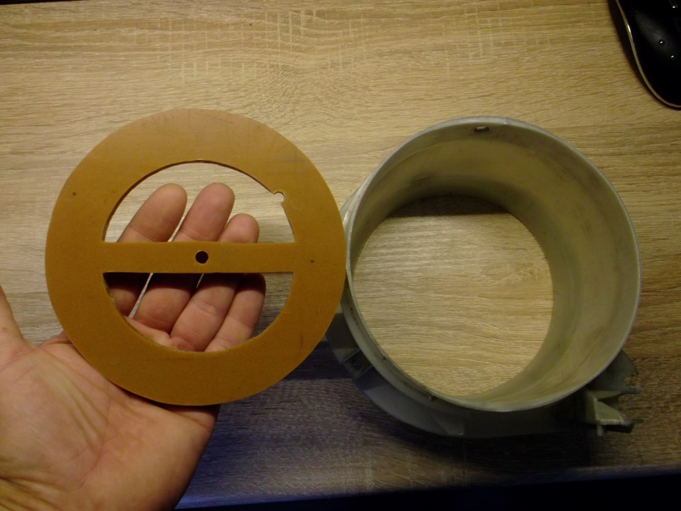 Внутренняя опора с поперечной, D 13,9см — Audi 100 (C4)