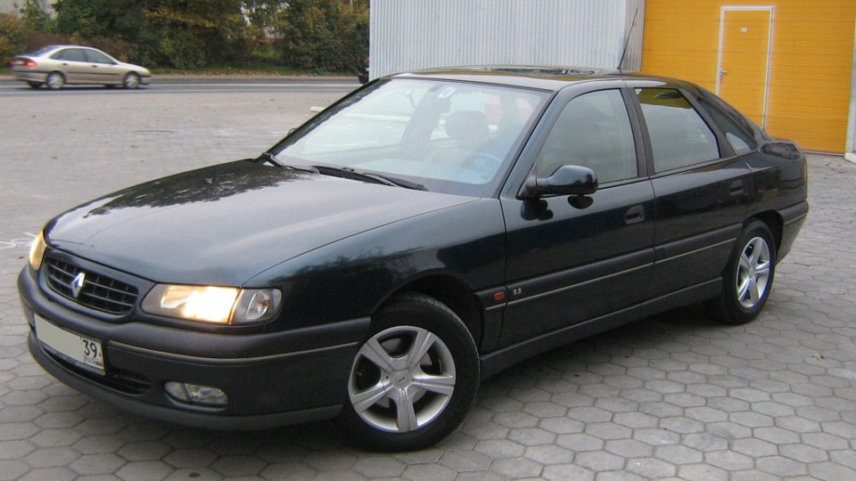 Сафран. Renault Safrane 1997. Рено Сафран 2. Рено Шафран 1997. Renault Safrane 2.2.