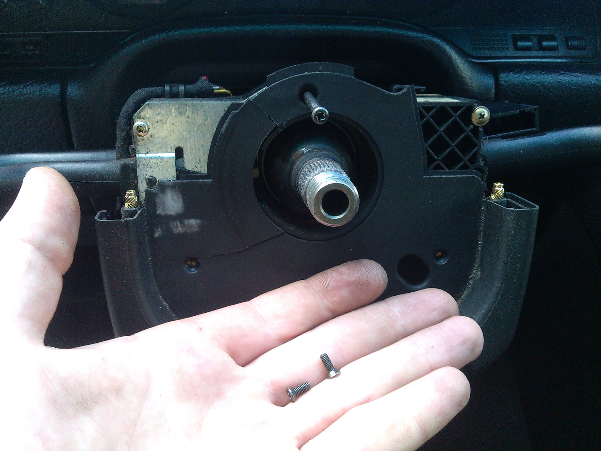 Лагуна 2 не работает. Корректор меган 2. Реле дворников рено лагуна 2. Разъем поворотников laguna i. Лагуна 1 мотор заслонки климат контроль.