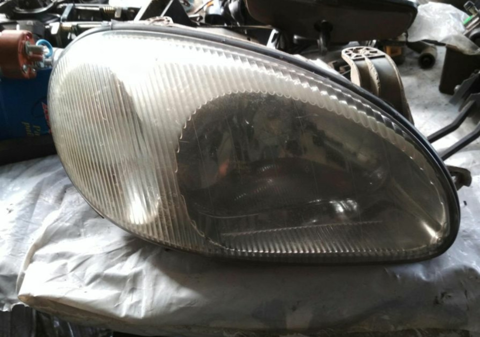 Куплю правую переднюю фару на ланос — Daewoo Lanos, 1,5 л, 2007 года ...