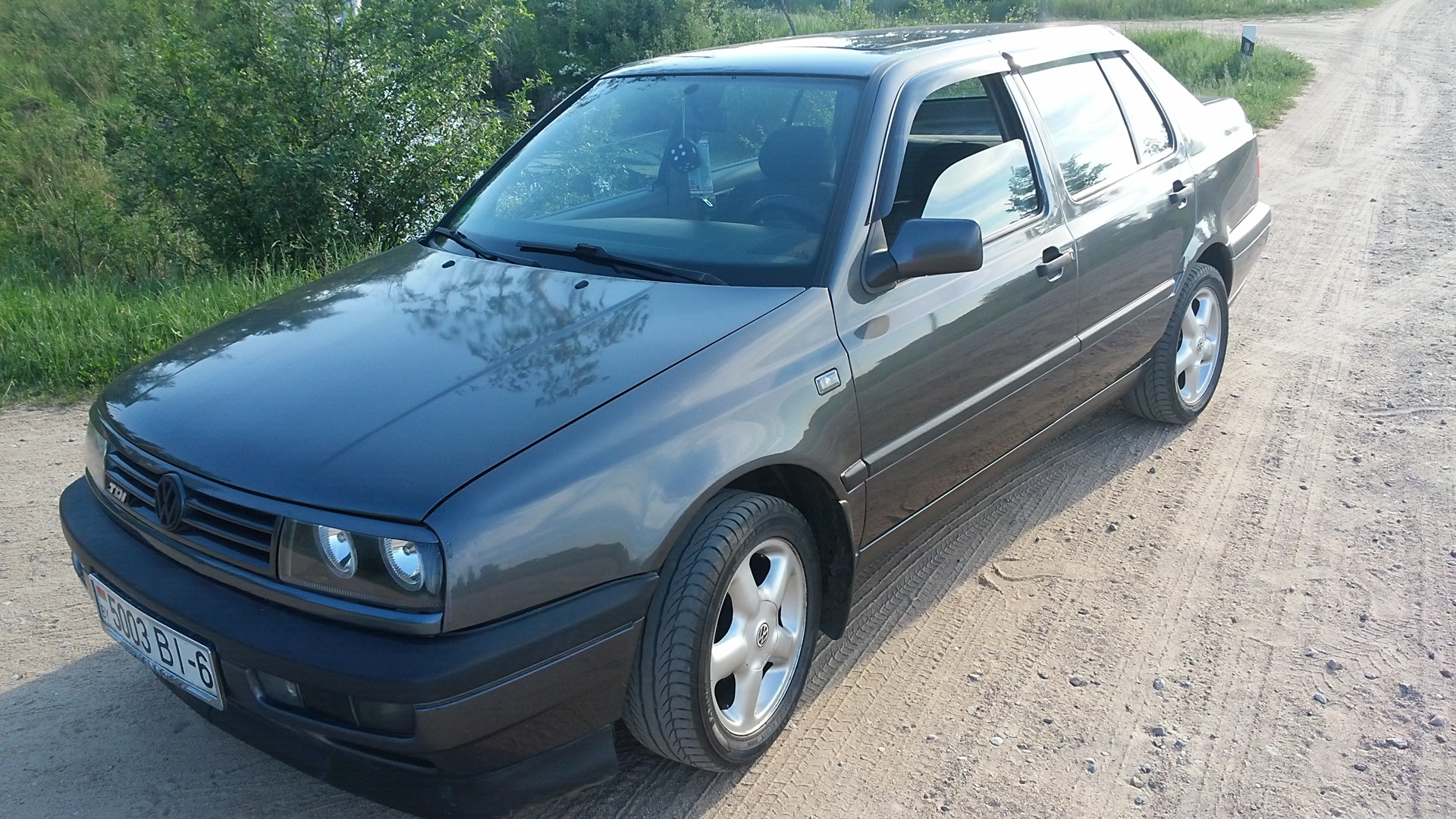 Volkswagen Vento 1.9 дизельный 1993 | TэDэшка на DRIVE2