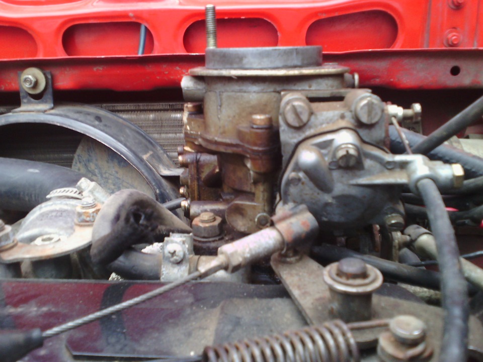 Можно ли можно поменять на карбюратор. Можно ли можно поменять на карбюратор. Ауди 100 с3 карбюратор. Электро бензонасосы для карбюраторных двигателей ваз 2109. Карбюратор солекс 2105.