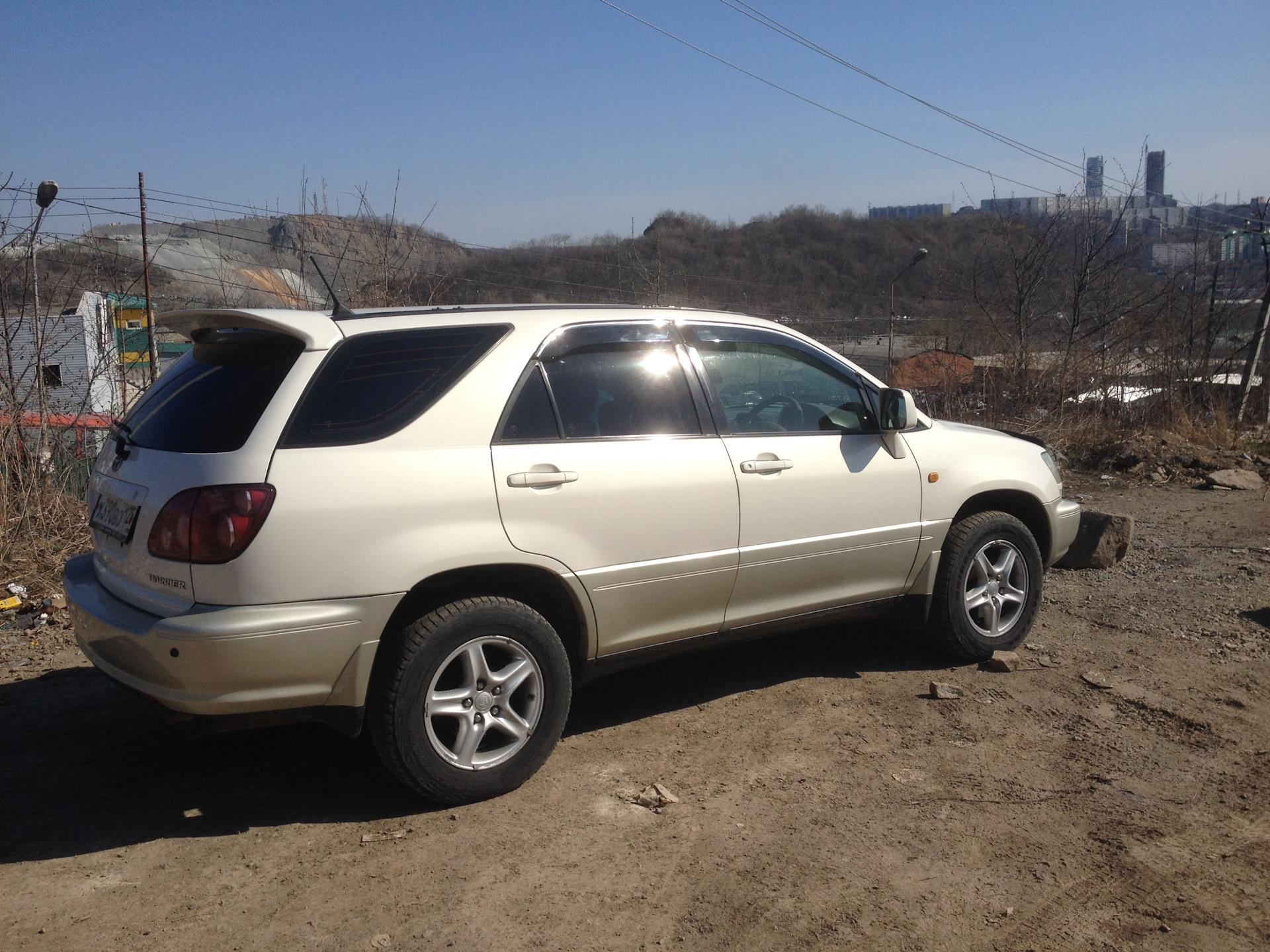 Еще один хорек — Toyota Harrier (1G), 2,2 л, 2000 года | покупка машины |  DRIVE2