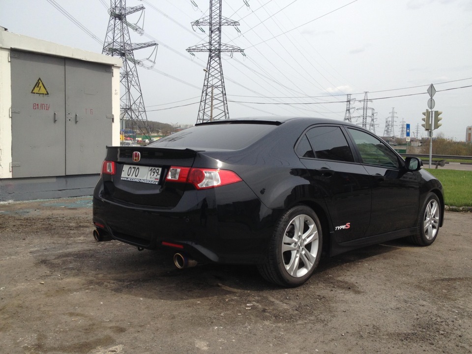 Honda Accord 8 Black Edition