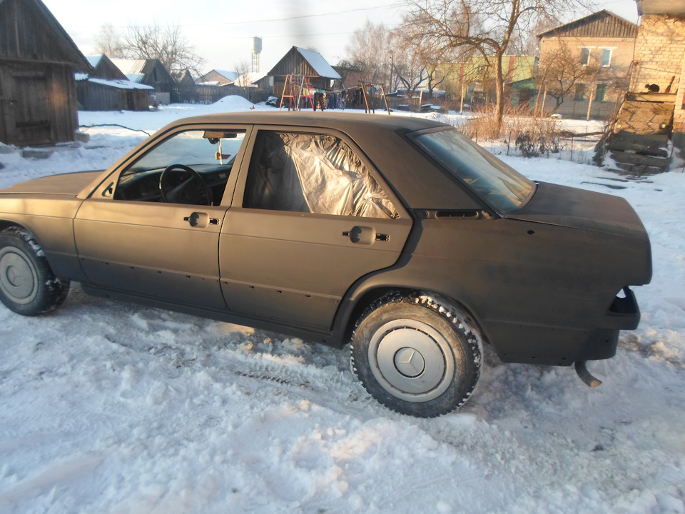 Photo from the logbook Mercedes-Benz 190 (W201)