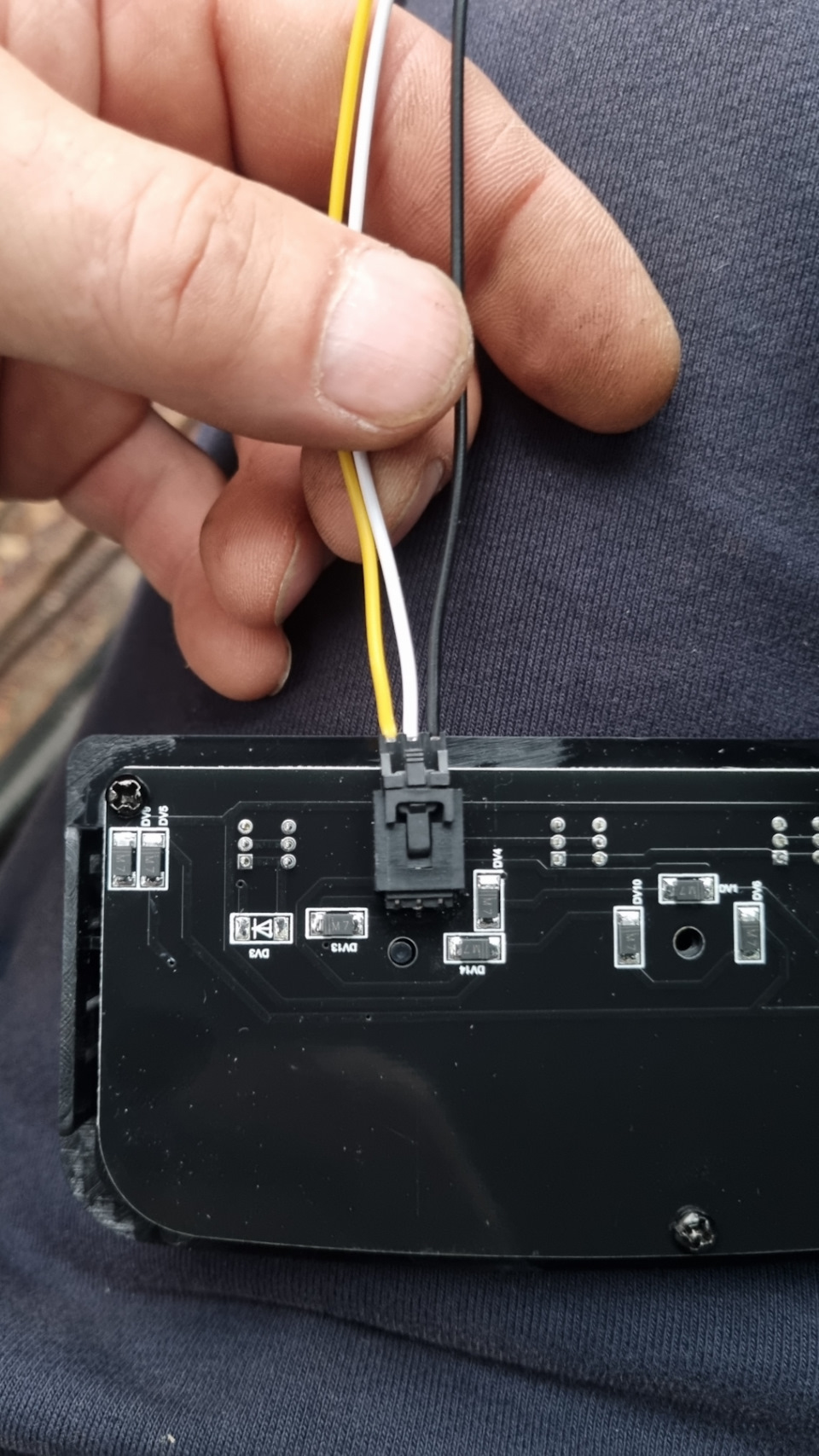 Черный постоянная масса. Белый постоянный + Желтый — масса с концевиков. — ИЖ 2126