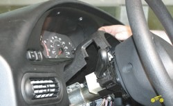 Как снять рулевую колонку на ниве шевроле