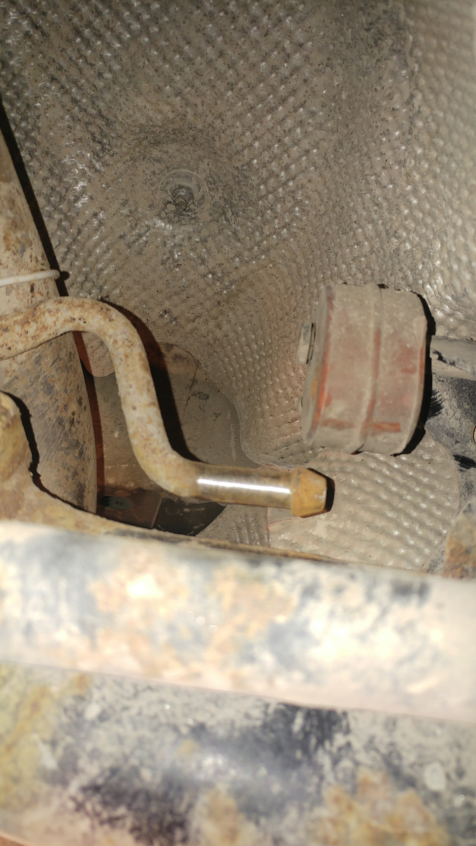 Течь бензобака (часть 1) — Ford C-Max I, 1,6 л., 2007 года | своими ...