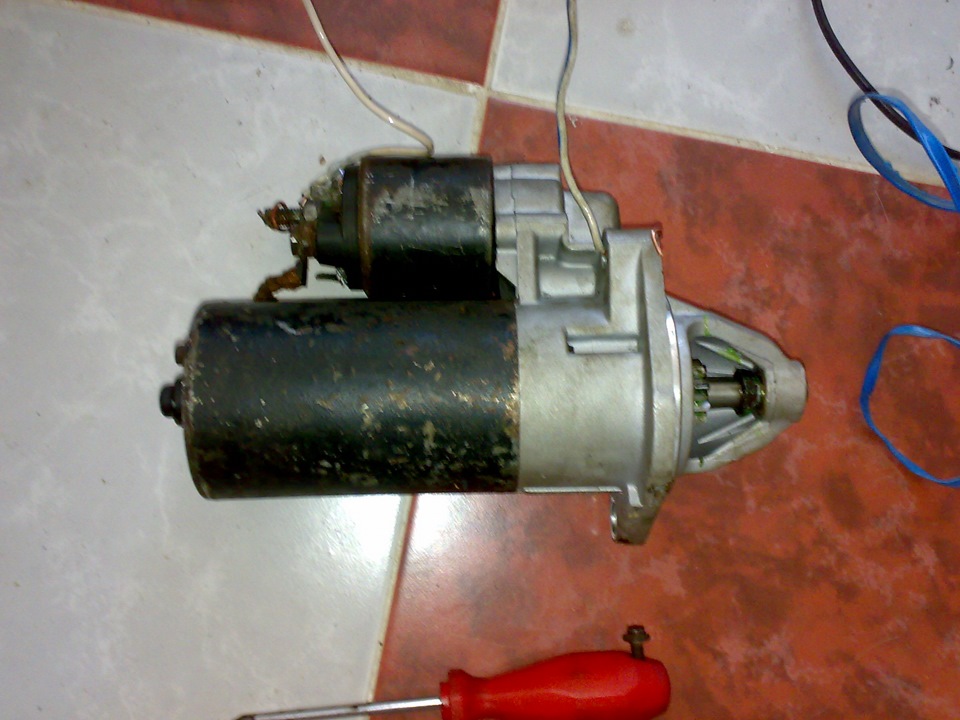 город стартер. El252. город стартер. стартер издает глухой звук. редуктор стартера фольксваген шаран 2,0 бензин.