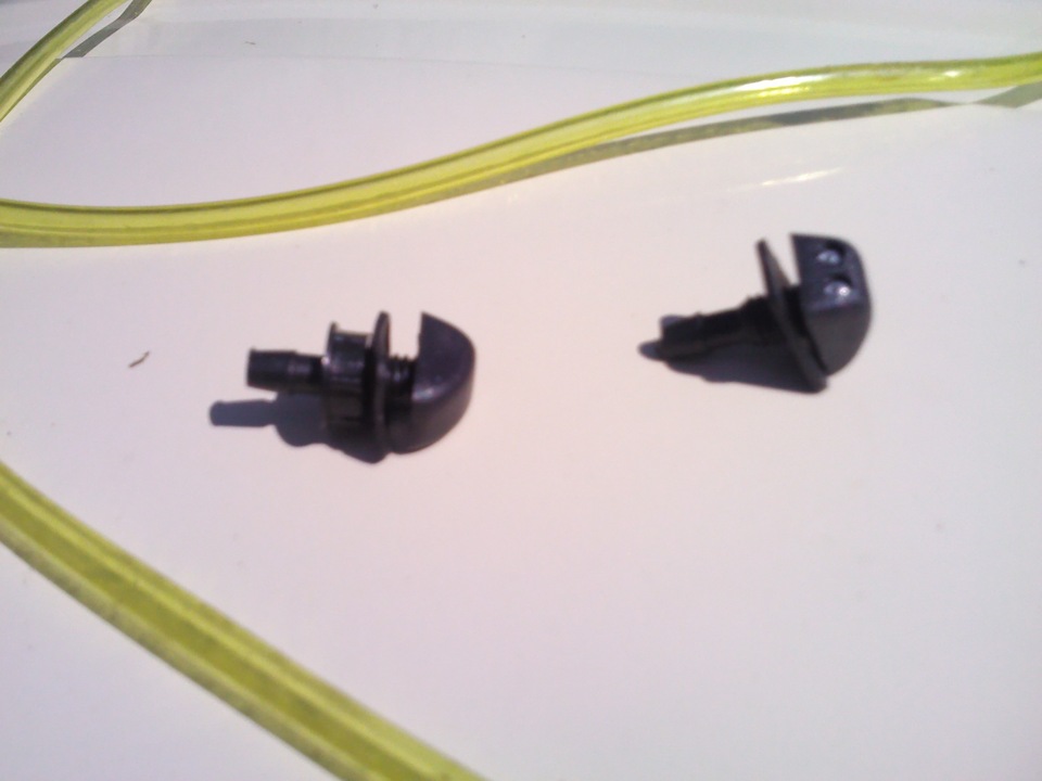 Заменил мотор омывателя, патрубки и жиклеры. — ИЖ Москвич 412, 1,5 л ...