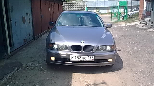 BMW 5 series Серый 2.5 автомат 192 л