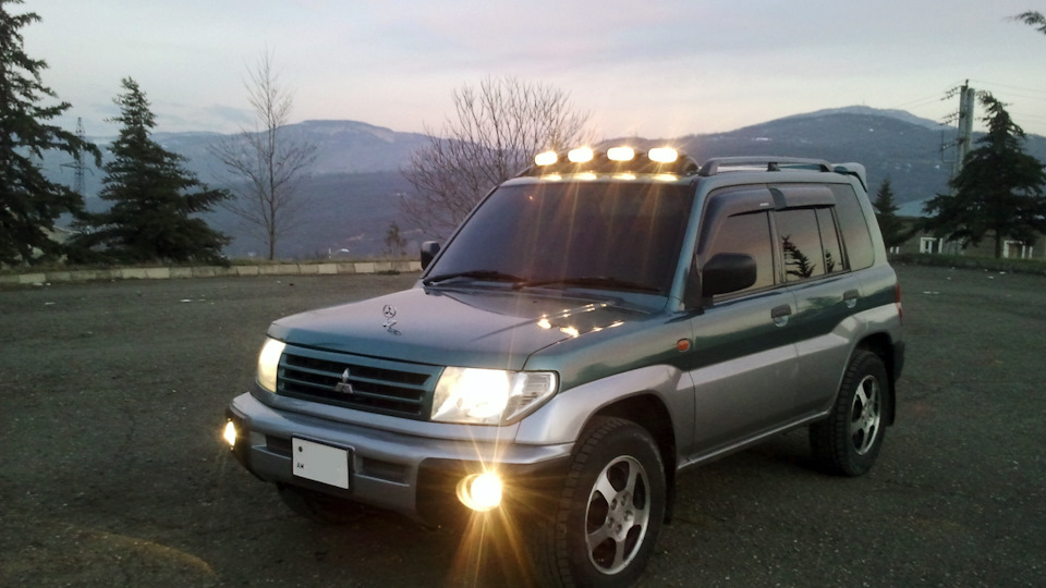 Mitsubishi Pajero Io A6m Zero Drive2