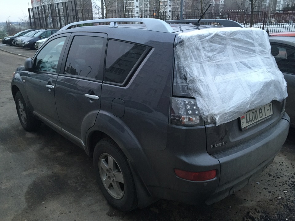 Лопнуло заднее стекло — Mitsubishi Outlander XL, 2,4 л, 2008 года ...