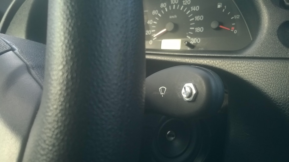 Дворники: пауза 0,5-30 сек. — Chevrolet Niva, 1,7 л, 2012 года ...