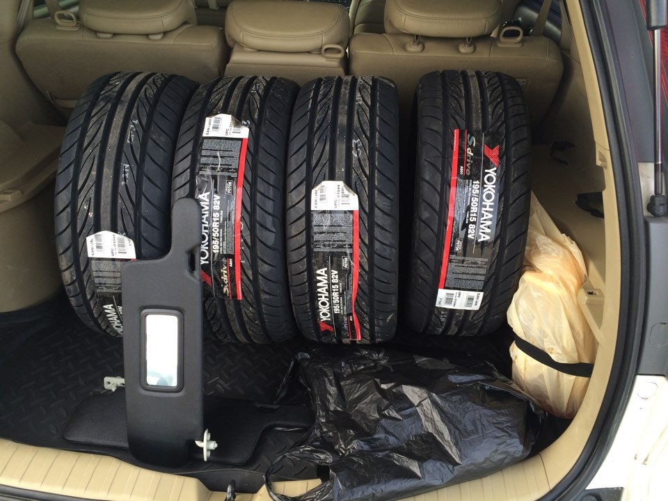 Yokohama S-drive AS01 195/50 r15 — Lada 21099, 1,5 л, 2003 года ...