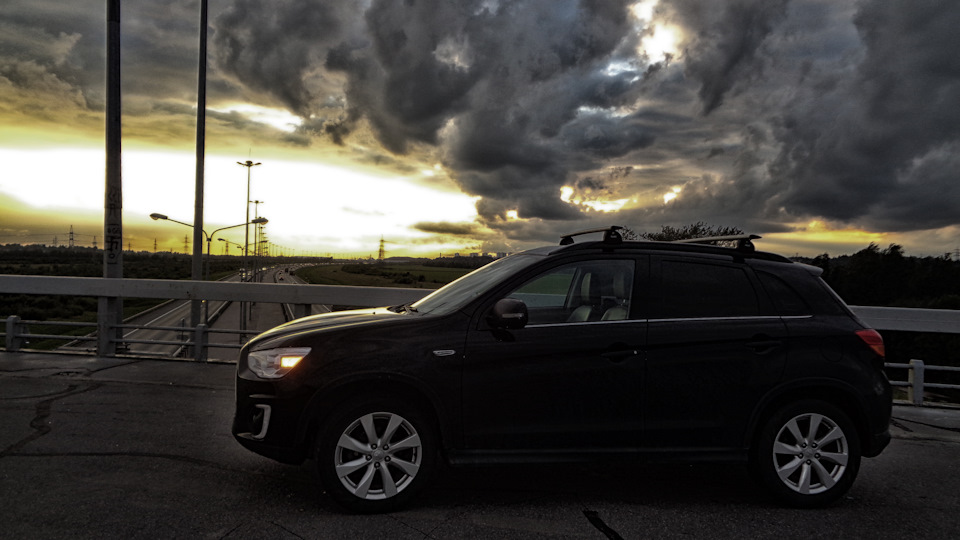 Mitsubishi ASX 1.8 CVT [suriken]