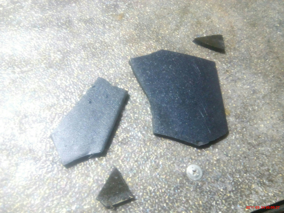 Стук в крышке багажника — Peugeot 308 (1G), 1,6 л, 2009 года | своими ...