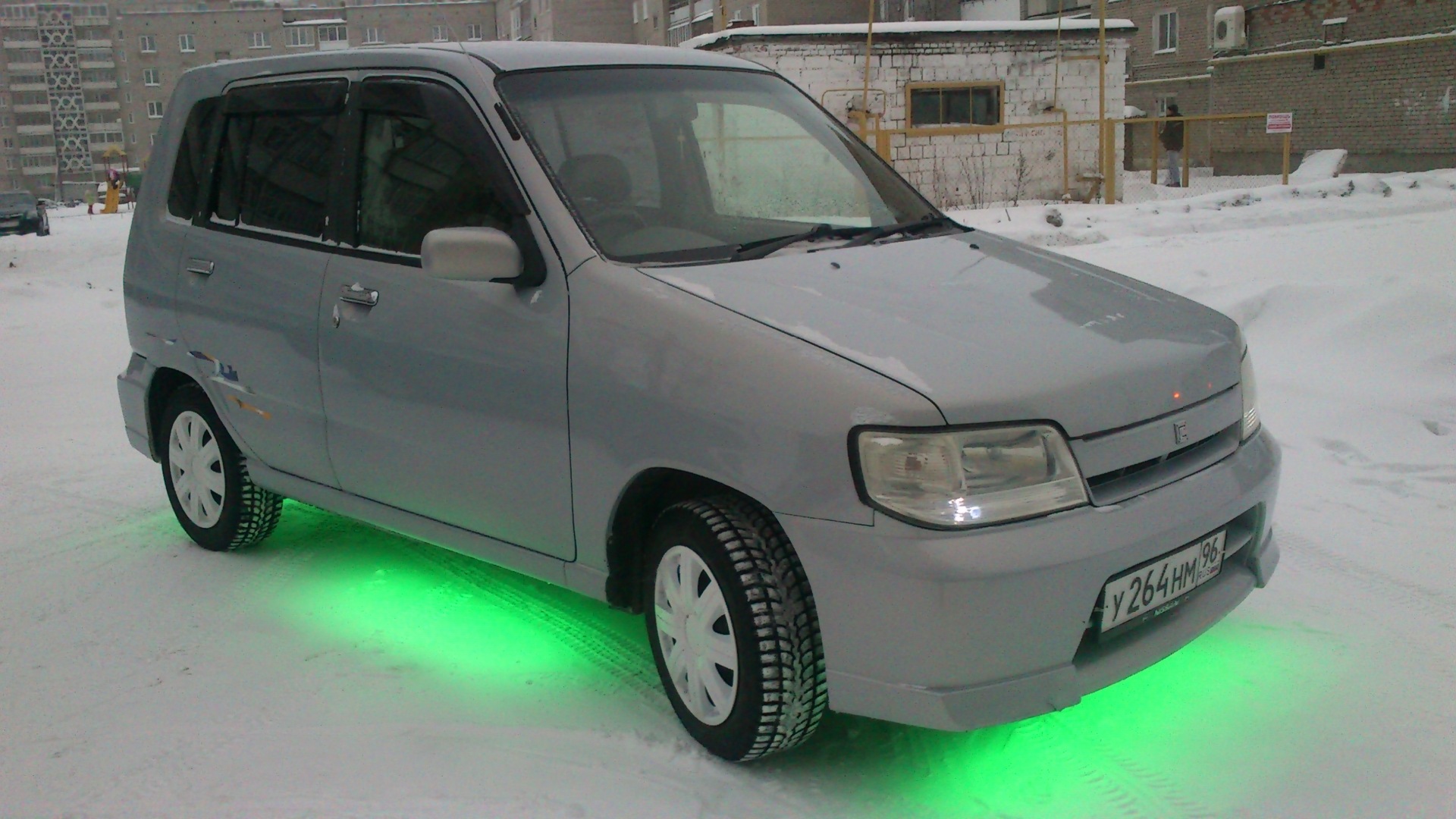 Nissan Cube II 1.3 бензиновый 2002 | Венера на DRIVE2