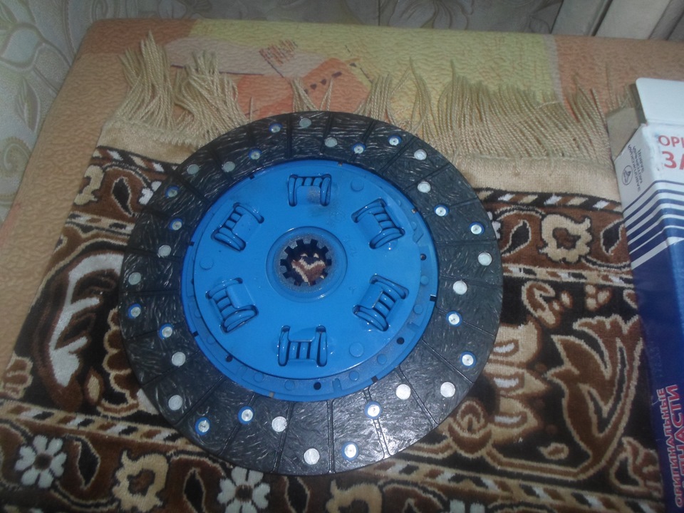 Замена сцепления — ГАЗ 3110, 2,5 л, 1999 года | своими руками | DRIVE2