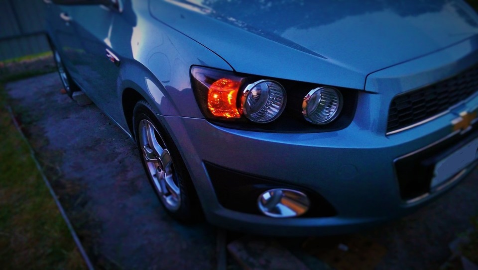 тонировка передних поворотников лаком — Chevrolet Aveo Sedan (2G), 1,6 ...