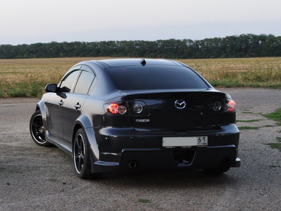 Mazda 3 MPS Black Tuning