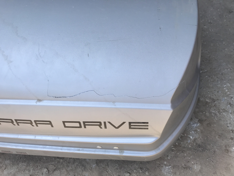 трещина — Suzuki Jimny (1G)