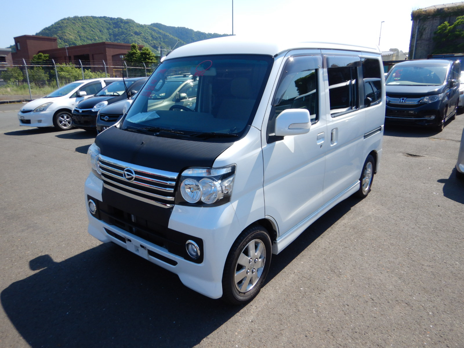 Daihatsu atrai 320. Daihatsu atrai 2003. Daihatsu atrai 2010. Daihatsu atrai7 black. дайхатсу атрай 2014.