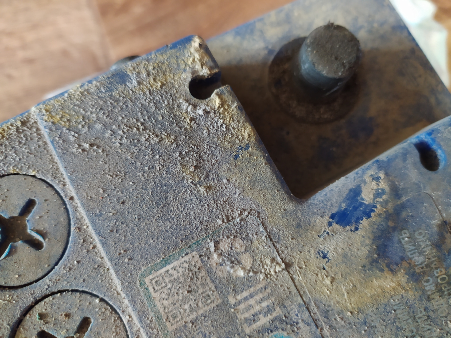 Сдохла батарейка — Lada Приора седан, 1,6 л, 2013 года | поломка | DRIVE2