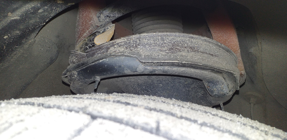 Замена передних пружин — Hyundai Grand Starex, 2,4 л, 2013 года ...