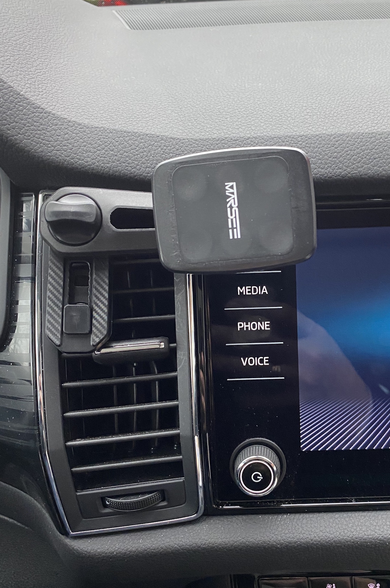 Очередной держатель — Skoda Kodiaq (1G), 2 л, 2019 года | аксессуары ...