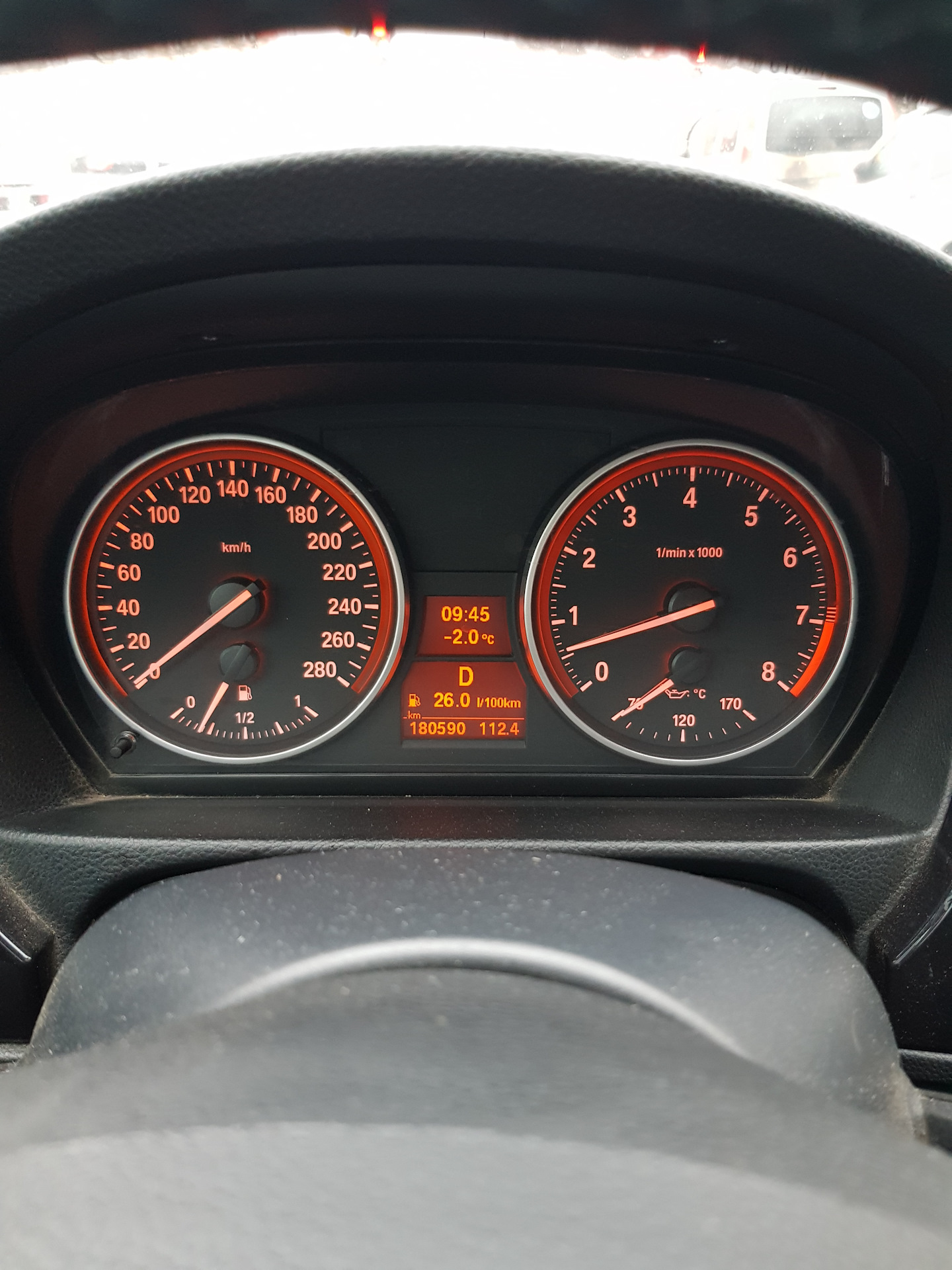 панель приборов бмв е90