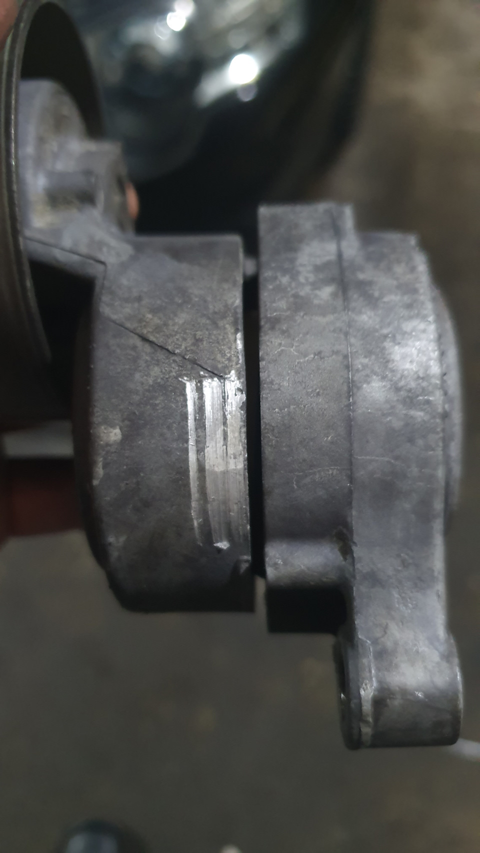 Натерло — Subaru Legacy (BL/BP)