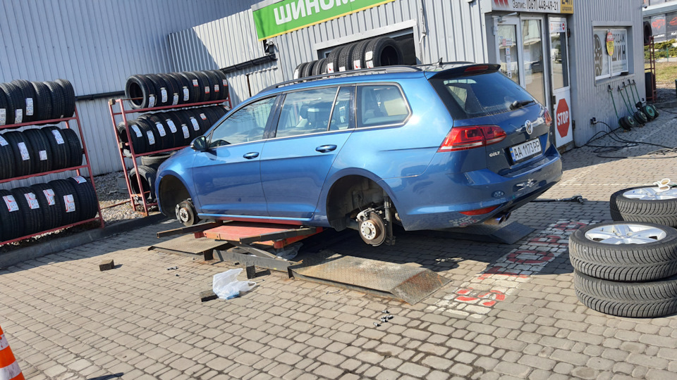 Фото в бортжурнале Volkswagen Golf Variant (Mk7)