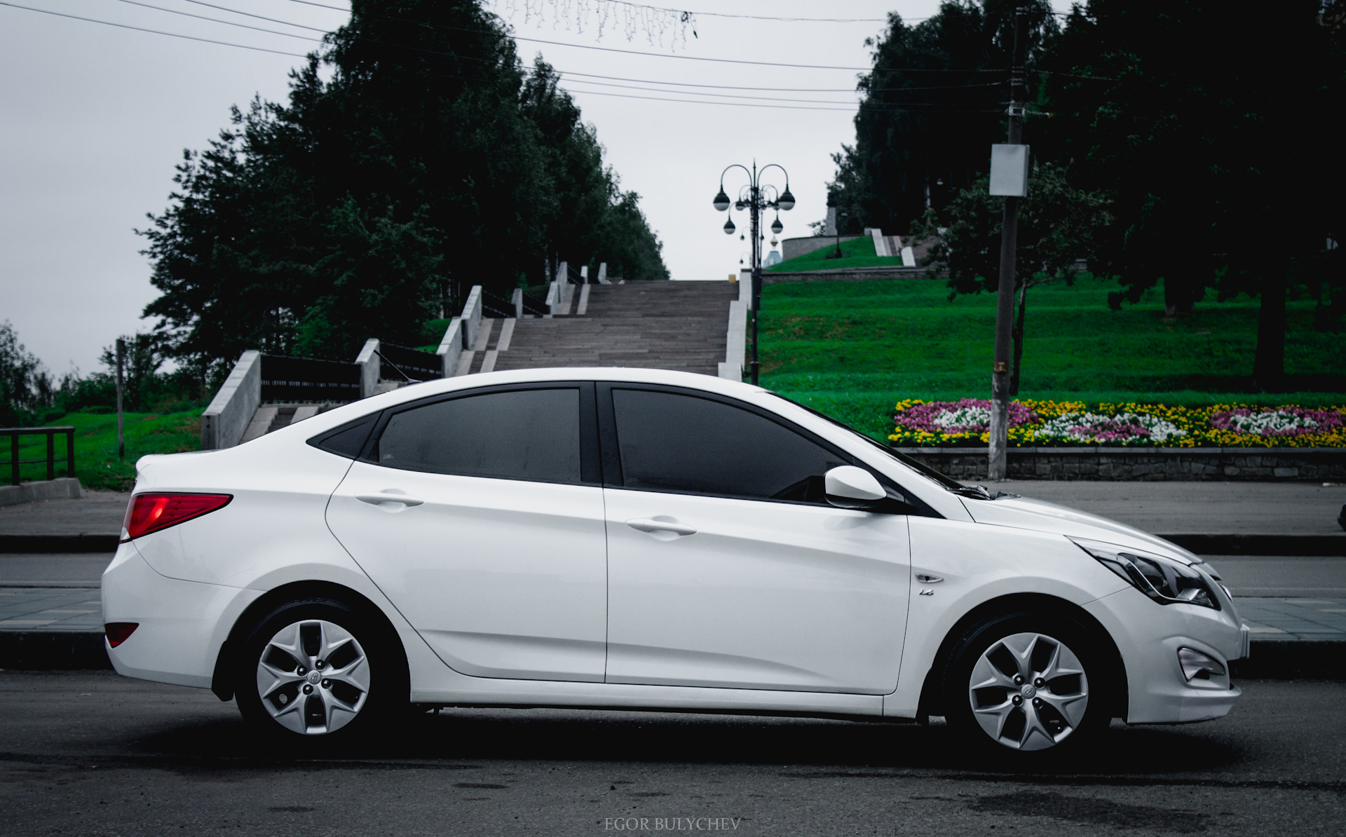 Solaris 5. Solaris 5. Hyundai solaris белая тонированная. Hyundai solaris 1. Hyundai solaris (2014-2017).