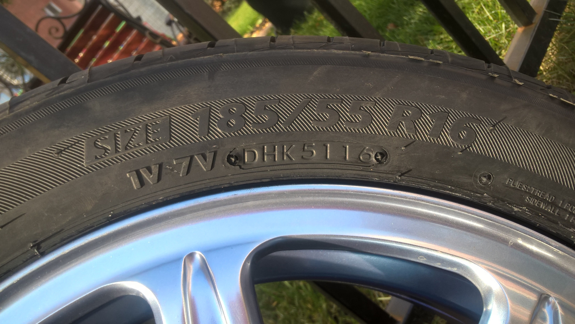 Шины 185 r16. 185/55/16 Bridgestone Ecopia ep300 83v. Резина 185/55 r16. 185/55 R16. Шины 185 55 r16.