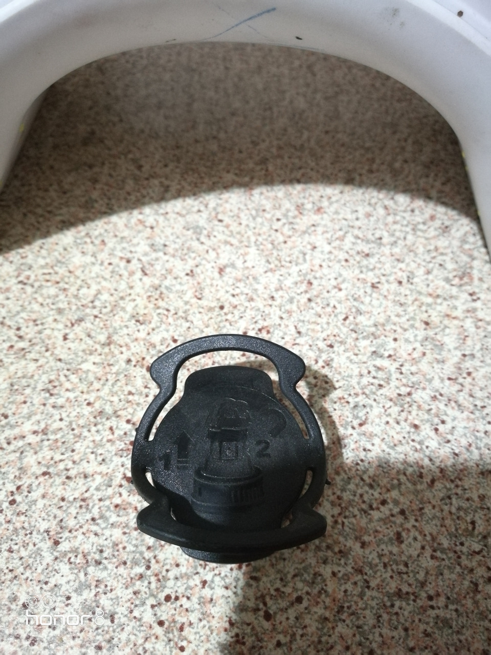 Как определить подделку ликви молли 10/40 а так же и другие масла этой ...