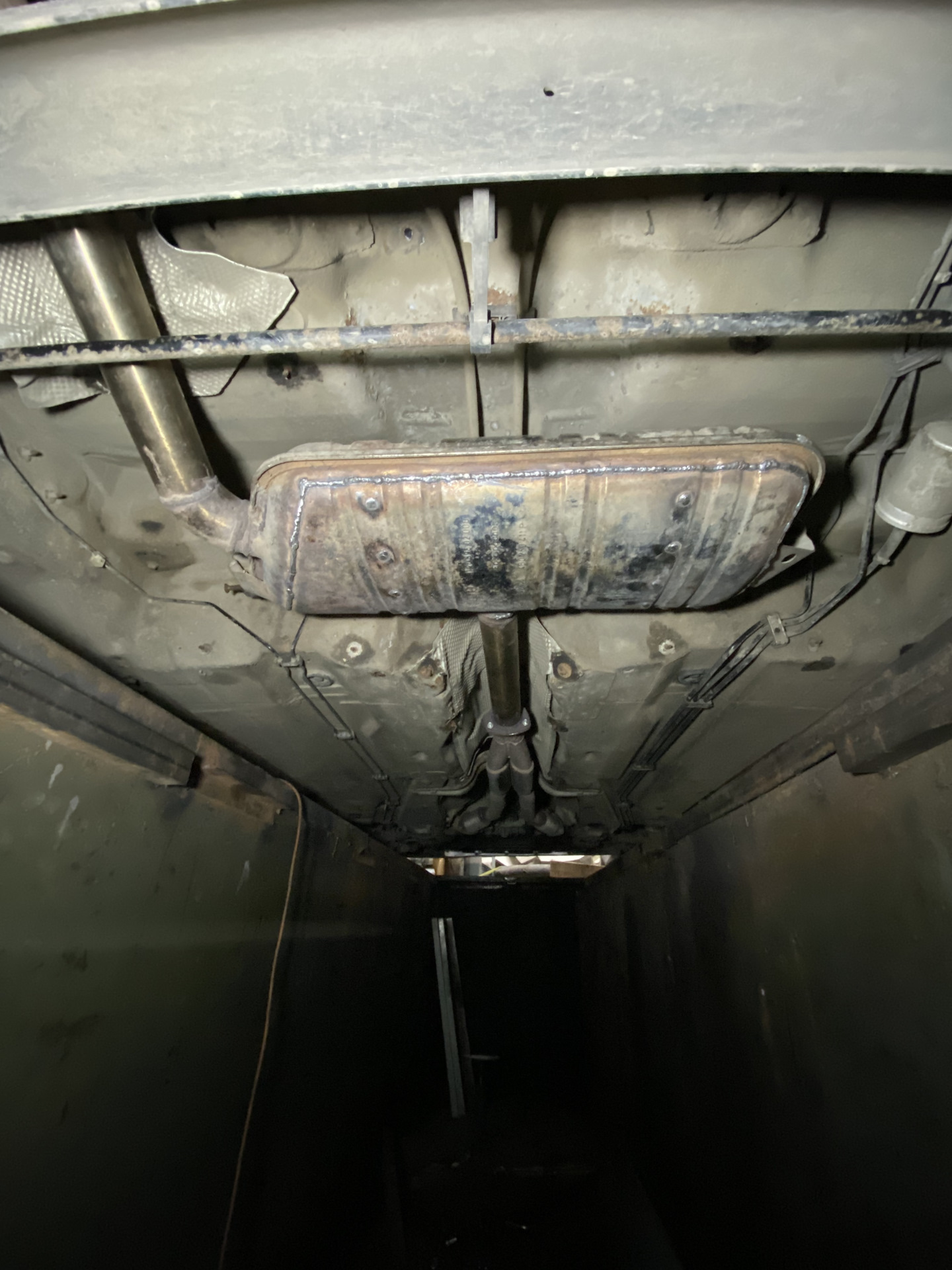 Звон в глушителе решение найдено — Audi A6 (C5), 2,4 л, 1999 года ...