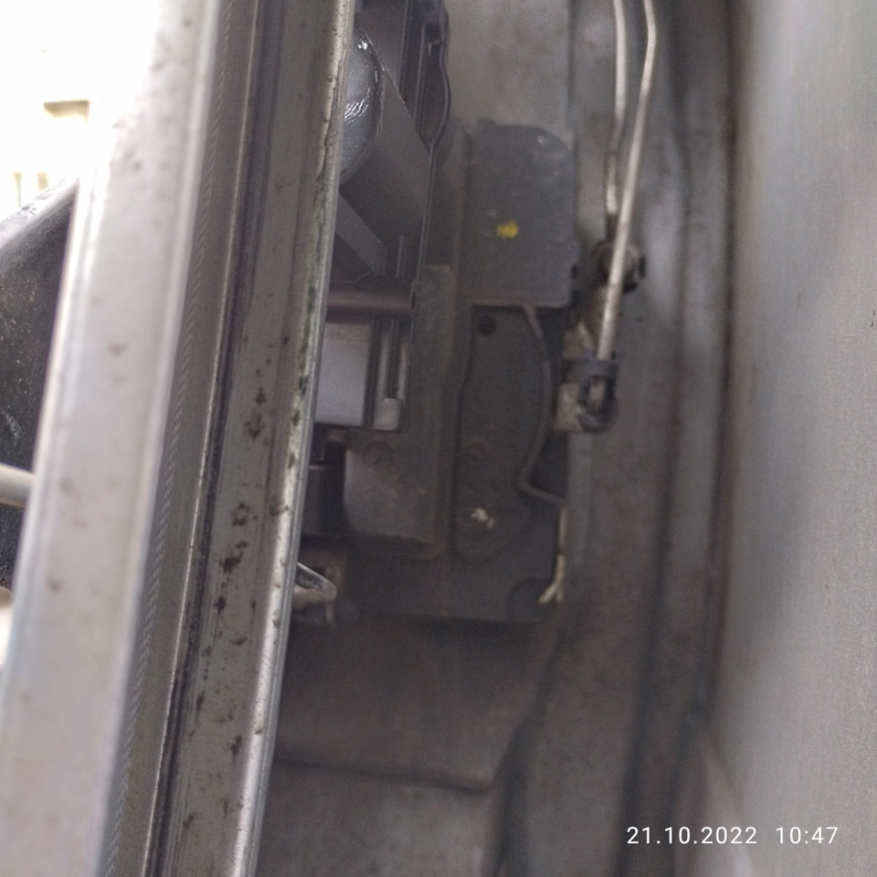 Замки — Lada Granta