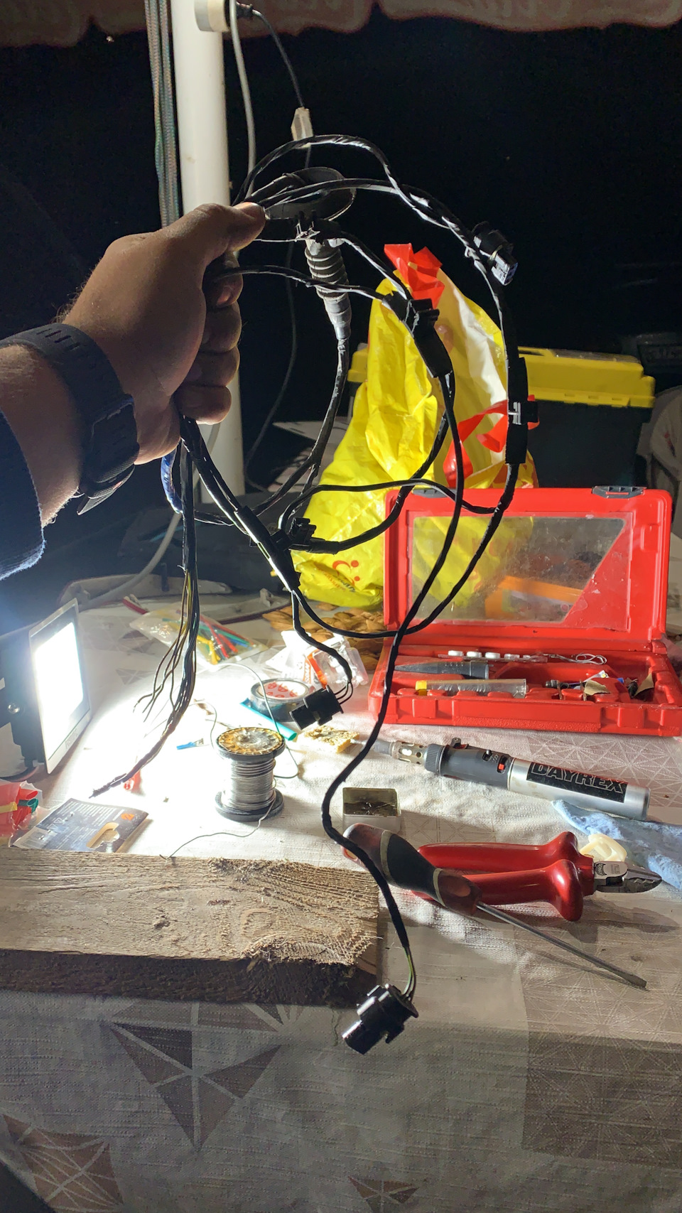 Ремонт парктроников и обрыв шины Fbas — BMW X5 (E70), 3 л, 2009 года ...